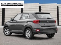 2025 Hyundai Venue Essential IVT w/Two-Tone