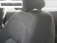 2025 Hyundai Venue Preferred IVT w/Two-Tone