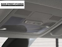 2025 Hyundai Venue Preferred IVT w/Two-Tone