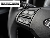 2025 Hyundai Venue Essential IVT