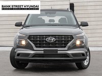 2025 Hyundai Venue Preferred IVT w/Two-Tone