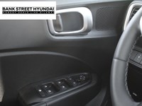 2025 Hyundai Venue Preferred IVT w/Two-Tone