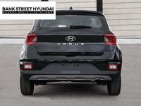 2025 Hyundai Venue Essential IVT