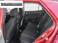 2025 Hyundai Venue Preferred IVT w/Two-Tone