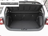 2025 Hyundai Venue Essential IVT