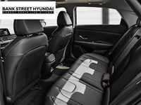 2025 Hyundai Elantra Luxury IVT w/Two-Tone Interior
