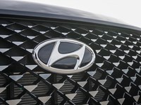 2026 Hyundai Venue Ultimate IVT w/Black Interior