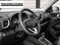 2026 Hyundai Venue Essential IVT