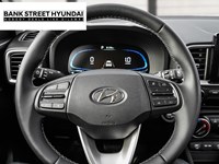 2025 Hyundai Venue Essential IVT