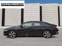 2025 Hyundai Elantra Luxury IVT w/Two-Tone Interior