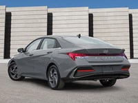 2026 Hyundai Elantra Luxury IVT