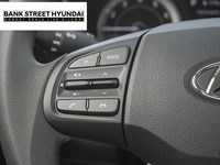 2026 Hyundai Venue Essential IVT w/Two-Tone