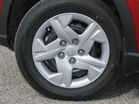 2026 Hyundai Venue Essential IVT w/Two-Tone