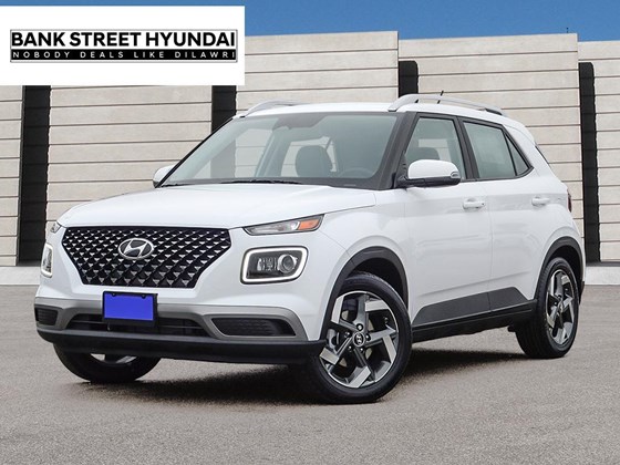 2025 Hyundai Venue Ultimate w/Black Interior