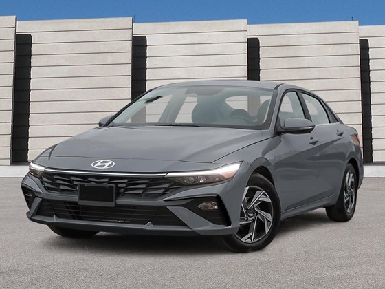 2026 Hyundai Elantra Luxury