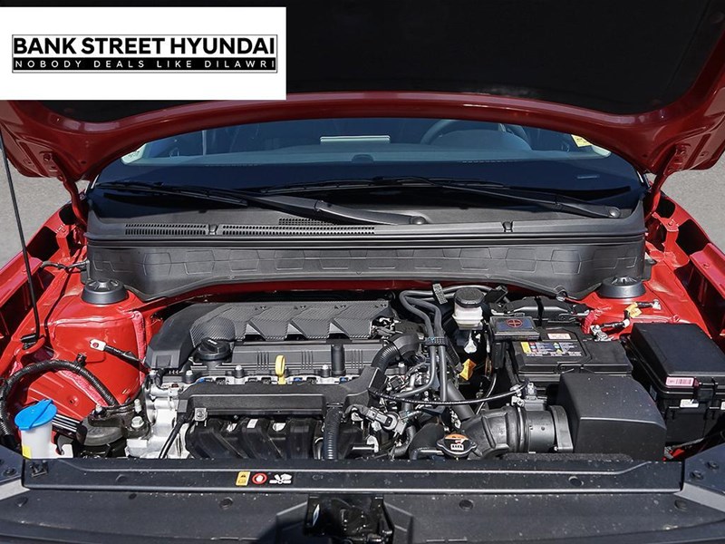 2025 Hyundai Venue Preferred IVT w/Two-Tone