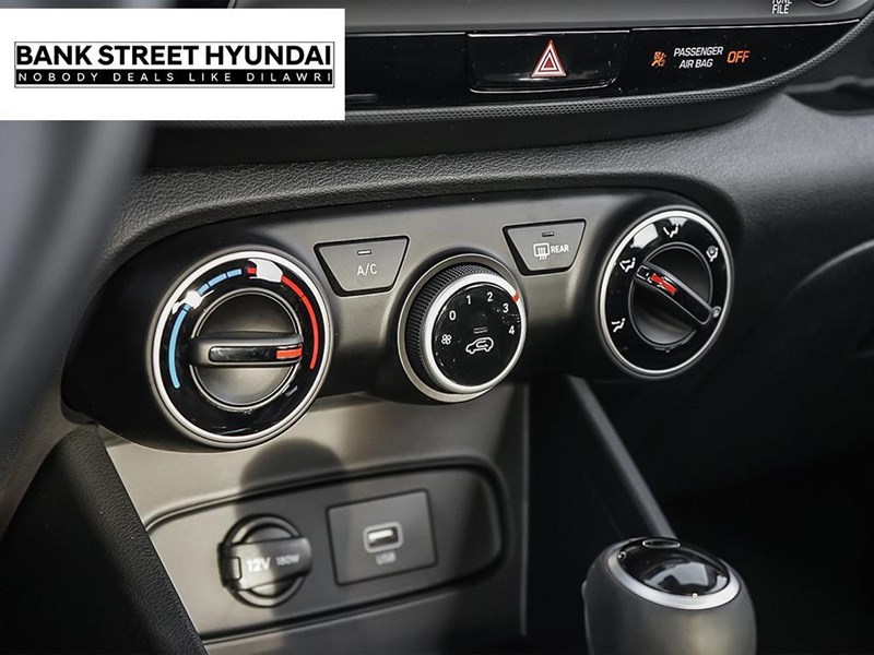 2025 Hyundai Venue Preferred IVT
