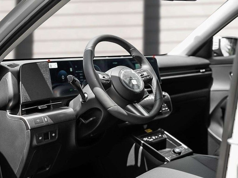 2026 Hyundai Kona Electric Preferred FWD w/Ultimate Package