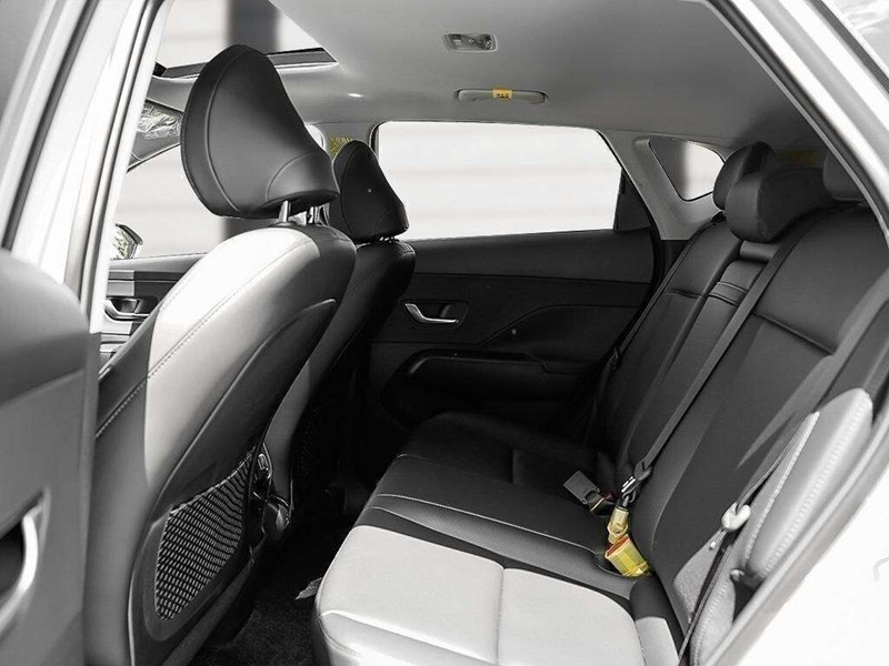 2026 Hyundai Kona Electric Preferred FWD w/Ultimate Package