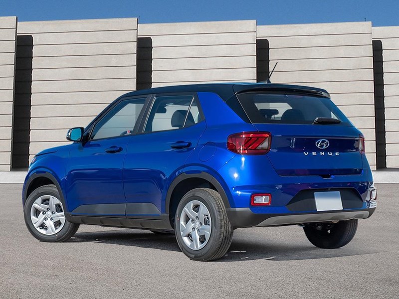 2026 Hyundai Venue Essential IVT w/Two-Tone