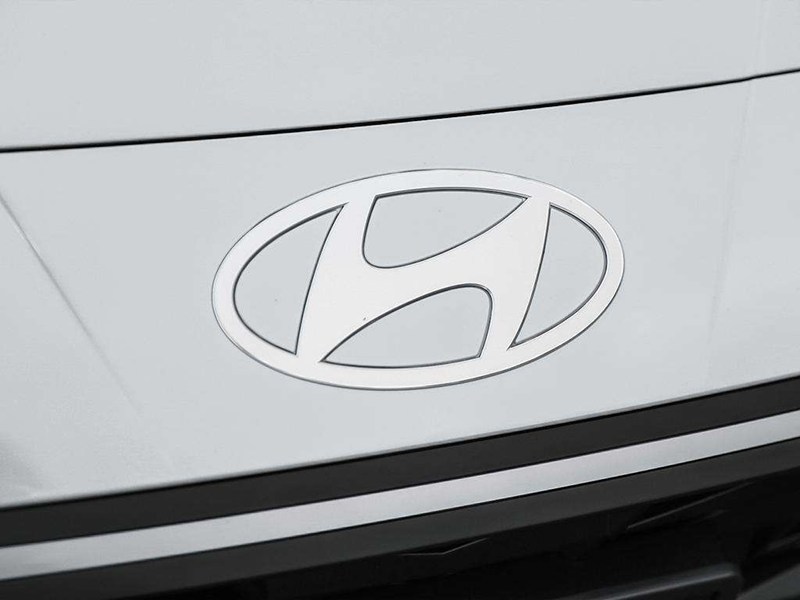 2026 Hyundai Elantra Preferred IVT