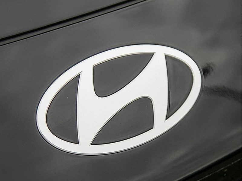 2025 Hyundai IONIQ 6 Preferred RWD Long Range