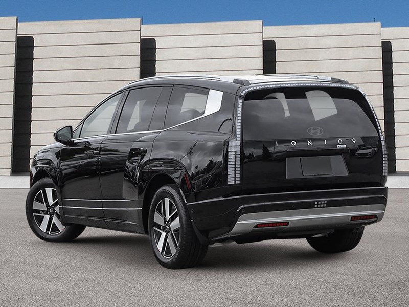 2026 Hyundai IONIQ 9 Preferred AWD w/Luxury Pkg