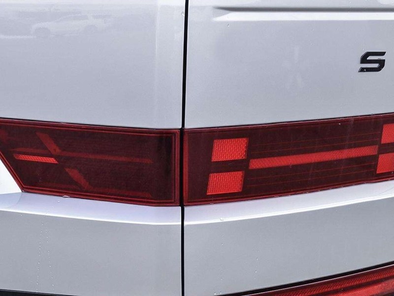 2026 Hyundai Santa Fe HEV Ultimate Calligraphy AWD