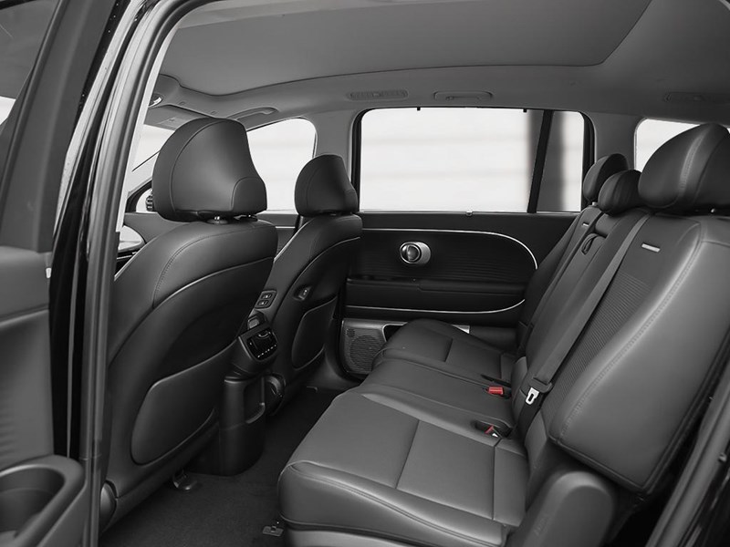 2026 Hyundai IONIQ 9 Preferred AWD w/Luxury Pkg