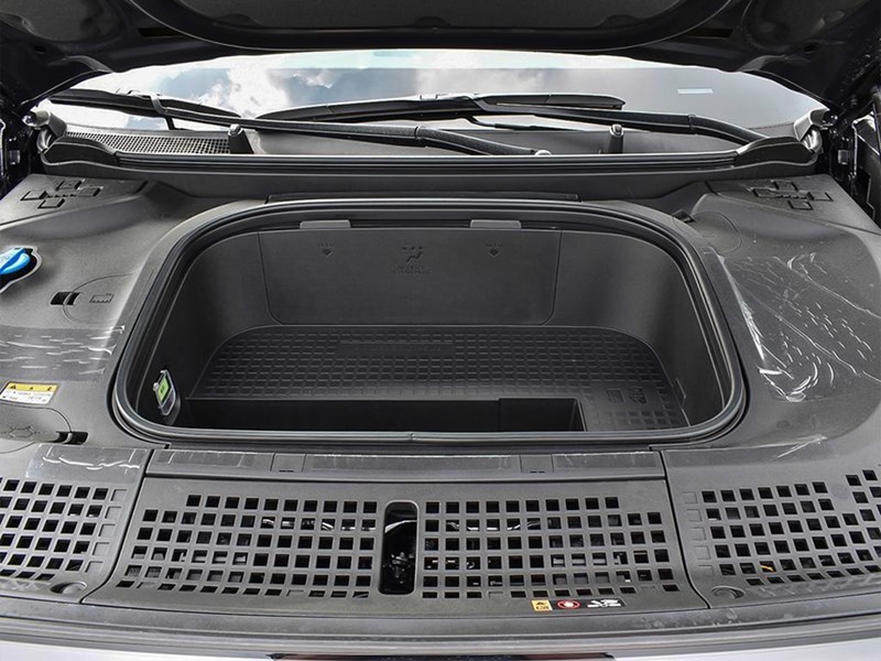 2026 Hyundai IONIQ 9 Preferred + AWD w/Ultimate Calligraphy Pkg