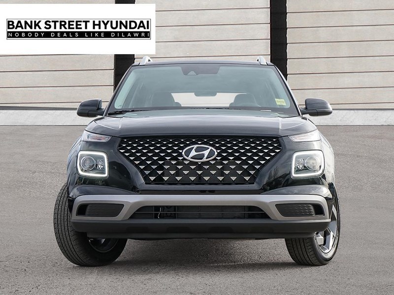 2025 Hyundai Venue Ultimate IVT w/Black Interior