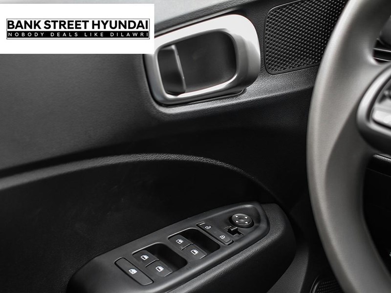 2026 Hyundai Venue Essential IVT