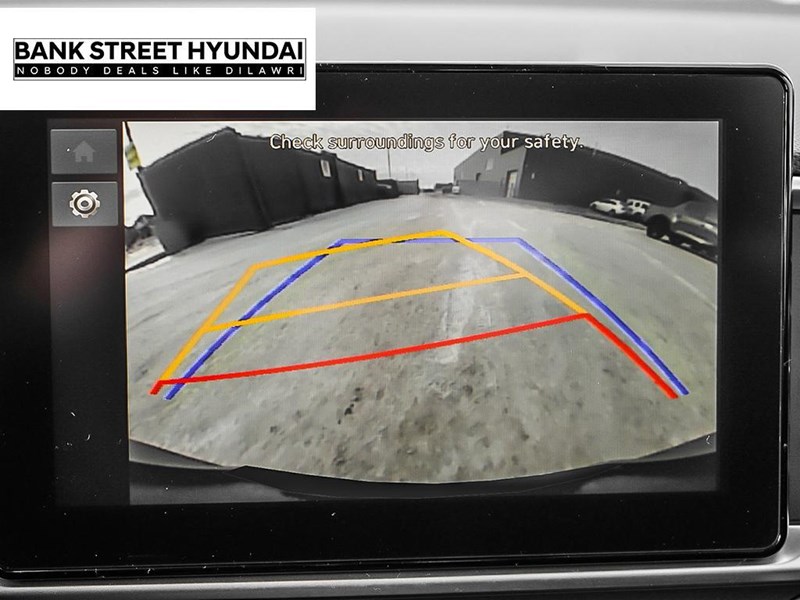 2025 Hyundai Venue Essential IVT