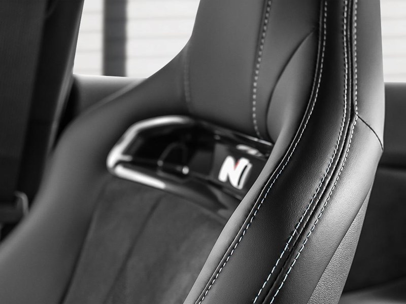 2025 Hyundai Elantra N Essential IVT