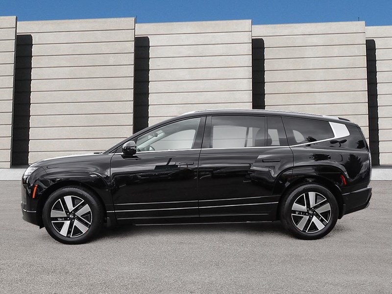 2026 Hyundai IONIQ 9 Preferred AWD w/Luxury Pkg