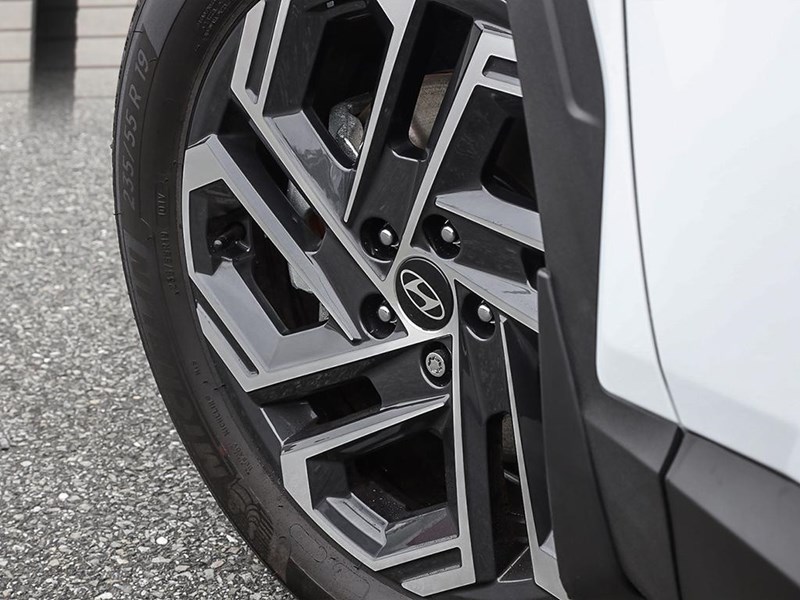 2026 Hyundai Tucson Hybrid Ultimate AWD