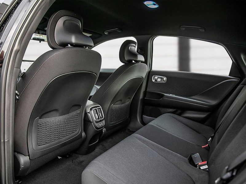 2025 Hyundai IONIQ 6 Preferred RWD Long Range