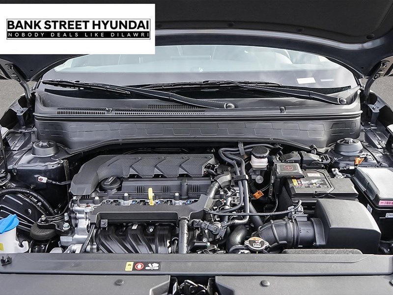 2025 Hyundai Venue Ultimate IVT w/Black Interior