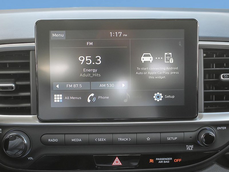 2026 Hyundai Venue Essential IVT w/Two-Tone