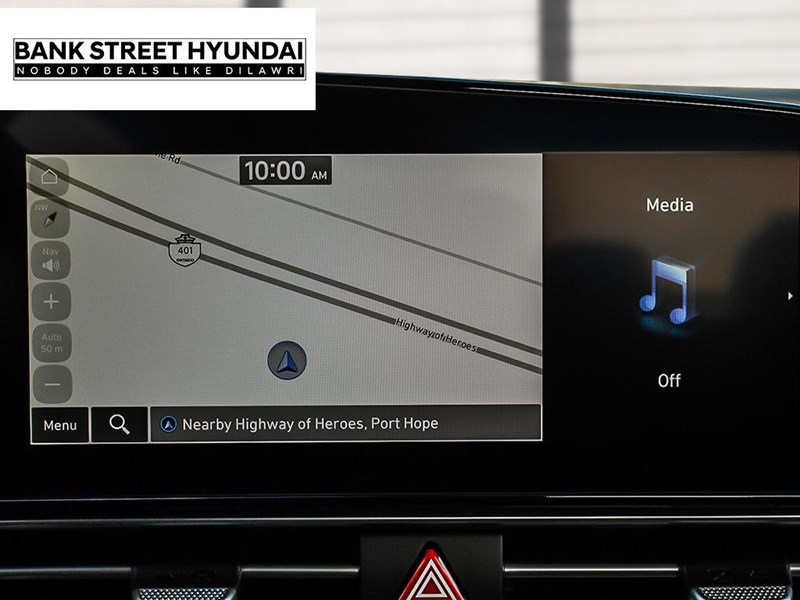 2025 Hyundai Elantra HEV Luxury DCT