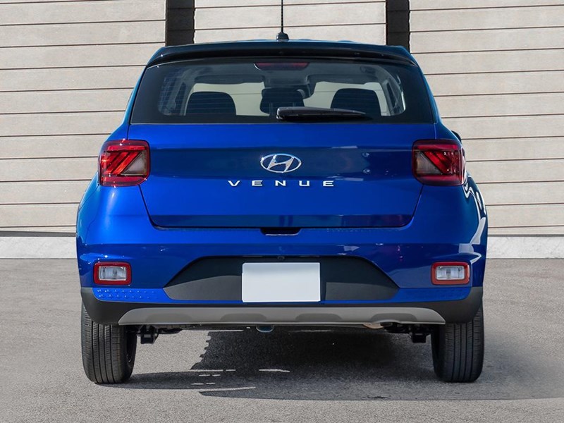 2026 Hyundai Venue Essential IVT w/Two-Tone