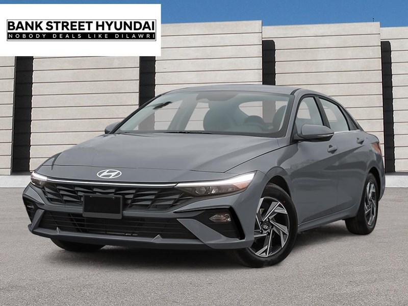 2026 Hyundai Elantra Luxury IVT