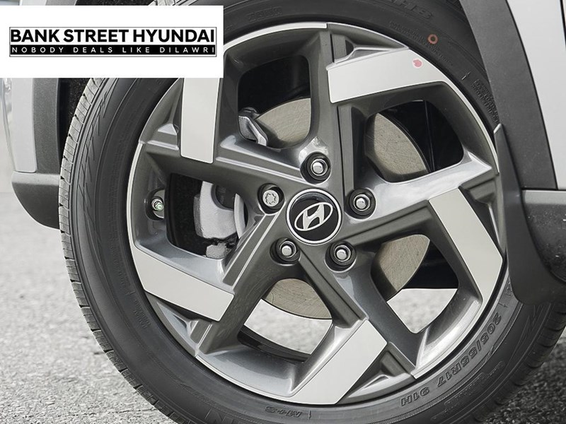 2025 Hyundai Venue Ultimate IVT w/Black Interior