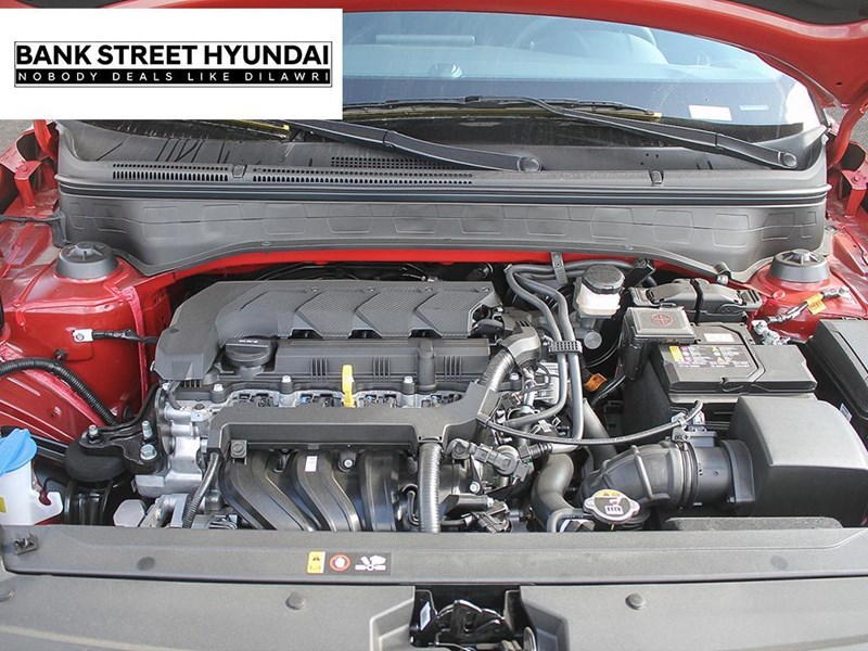 2026 Hyundai Venue Essential IVT w/Two-Tone