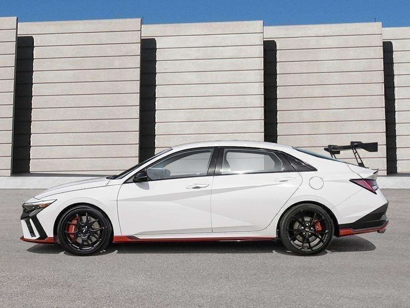 2026 Hyundai Elantra N TCR DCT