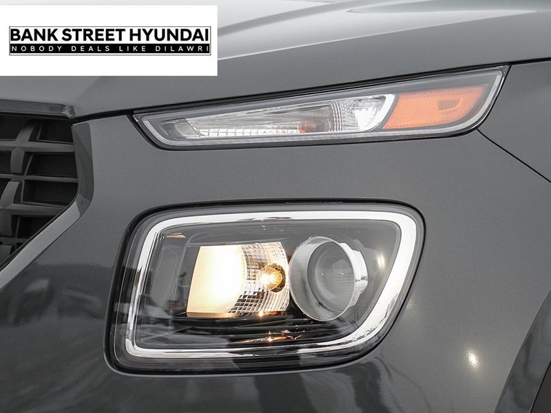 2025 Hyundai Venue Preferred IVT