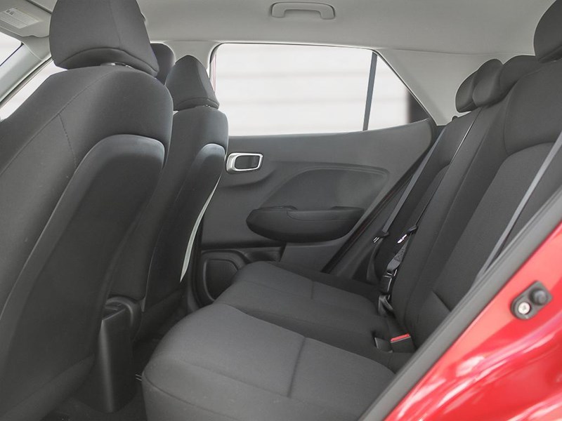 2026 Hyundai Venue Essential IVT w/Two-Tone