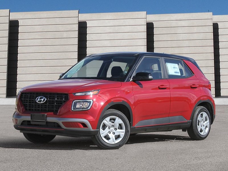2026 Hyundai Venue Essential IVT w/Two-Tone