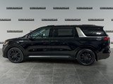 2024 Kia Carnival SX image 2