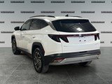 2025 Hyundai Tucson Hybrid Ultimate image 3